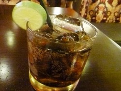 Kenali Efek Negatif Minuman Soda 