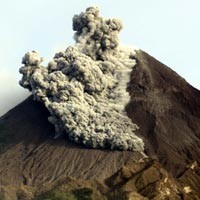 Cuaca Cerah, Warga Lereng Merapi Kerja Bakti