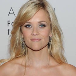 Reese Witherspoon Merasa Semakin Seksi di Usia 34