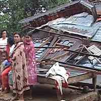 Puluhan Rumah Hancur Diterjang Puting Beliung