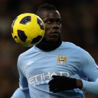 Ibra Kembali Goda Balotelli