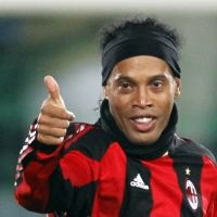 Milan Masih Butuh Dinho