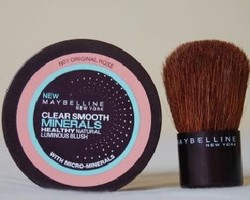 Sembunyikan Jerawat dengan Bedak Mineral Dari Maybelline