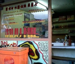 Pedagang Bubur Anggap Pajak 10% Cuma Menyusahkan Rakyat