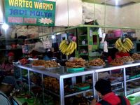 Warteg Warmo Menolak Dikenai Pajak
