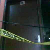 Tusuk Werdaningsih, Kabur, Agus Jatuh dari Lantai 3 Hotel Hasma Jaya