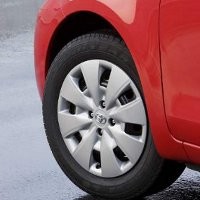 Bunyi Besi Berbenturan Saat Menginjak Rem Yaris