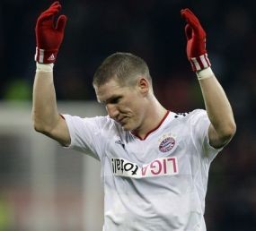 Bayern: Schweini Not for Sale