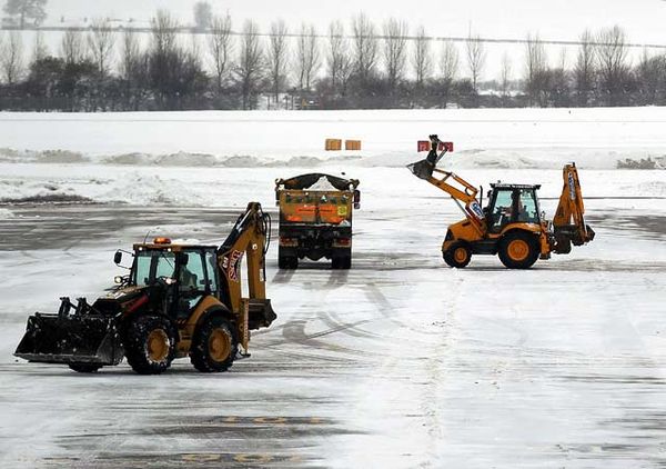 Salju Tebal Selimuti Eropa