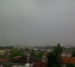 Pagi Ini, Semua Wilayah Jakarta Diguyur Hujan