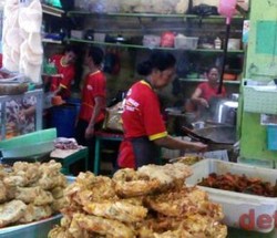 Gerindra Tolak Pajak 10% untuk Warteg