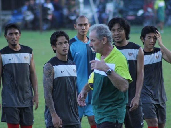 Lupakan Malaysia, Sambut Laos