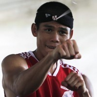 Chris John Lebih Berat dari Saucedo