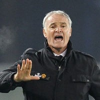Ranieri: Lapangan Bentegodi Buruk
