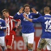 Schalke Taklukkan Bayern 2-0