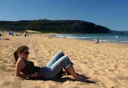 Sering Berjemur Bikin Wanita Panjang Umur