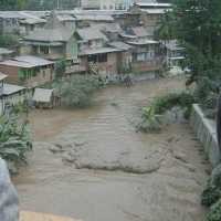 Kali Code Terus Meluap, Warga Yogya Siaga