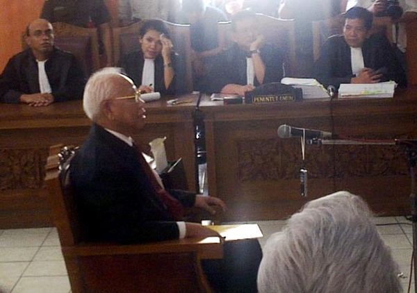 Bagir Manan Jadi Saksi Ahli di Sidang Gayus 