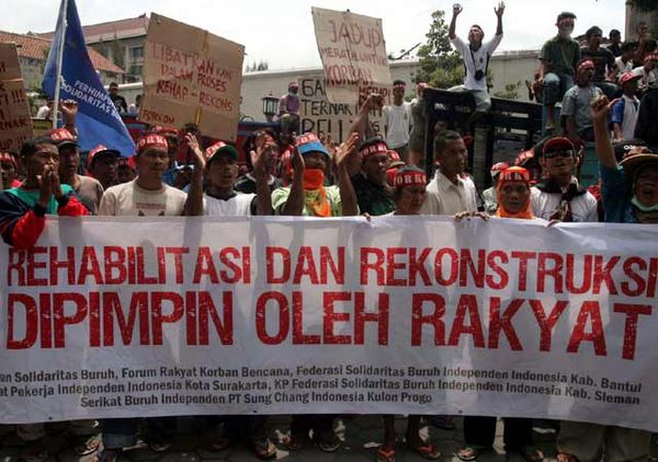 Warga Merapi Tagih Janji