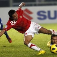 Garuda Tak Mau Lagi di Bawah Gajah Putih