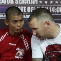 Chris John vs Gamboa Masih Belum Pasti