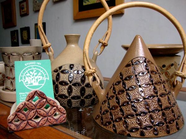 Pesona Batik Dalam Keramik
