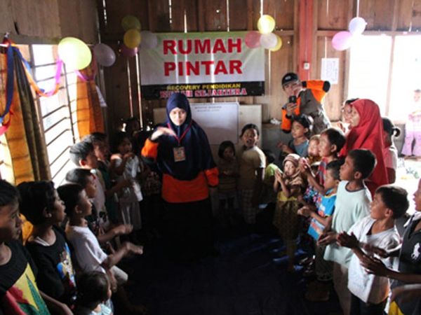 Relawan PKS Lakukan Pemulihan Pasca Erupsi