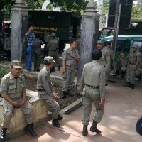 Satpol PP Akan Non Stop Awasi Alun-alun dari PKL