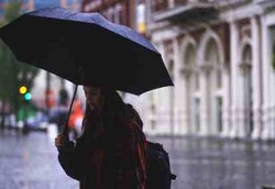 Ini Dia yang Membuat Bau Hujan Begitu Khas