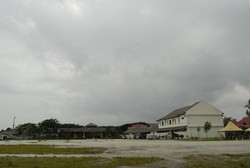 Pantai Berjuta Cermin