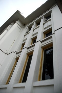 Nikmatnya Jalan-Jalan di Jalan Braga