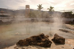 Melepas Lelah di Air Panas Semurup