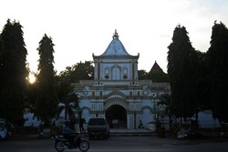 Kota Persinggahan Para Raja - Sumenep