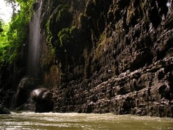 Kemegahan Green Canyon