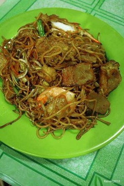 Ada Kepiting Di Balik Mie