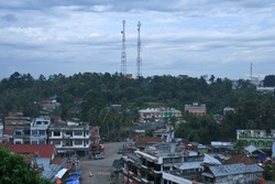 Meneropong Kota Bangko