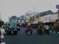 Menyusuri Malioboro