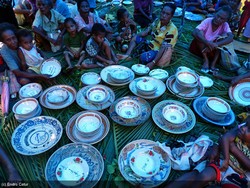 Lupakan Kesedihan. Mari Menari Yosim Pancar.