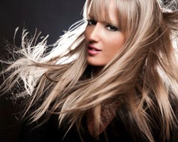 Kiat Menjaga Kesehatan Rambut