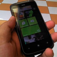 Alasan Membeli HTC 7 Mozart