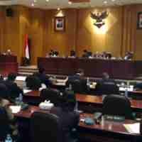 Sidang Interpelasi Kenaikan Pajak Reklame Panas, Sumpah Walikota Ditolak