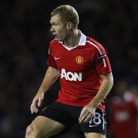 Lawan Arsenal, Scholes Diragukan Tampil