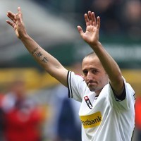 Neuville Gantung Sepatu