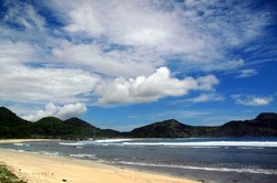 Pantai Sekongkang: Surfers Hidden Paradise