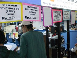 Jalan-jalan ke pabrik Nexian dan Harco Mangga Dua