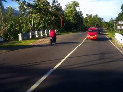 Mengintip Sekilas Ambon dari Balik Jendela Angkot