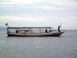 Sewa Kapal Penyebrangan ke Pulau Moyo