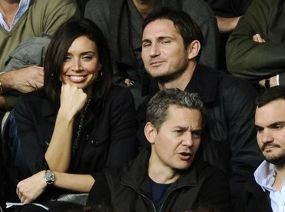  Si Biru Menunggu Lampard