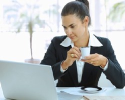 6 Langkah Tepat Meningkatkan Konsentrasi di Kantor