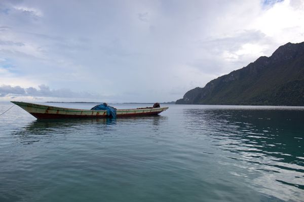 Perjalanan ke Ora Beach Resort